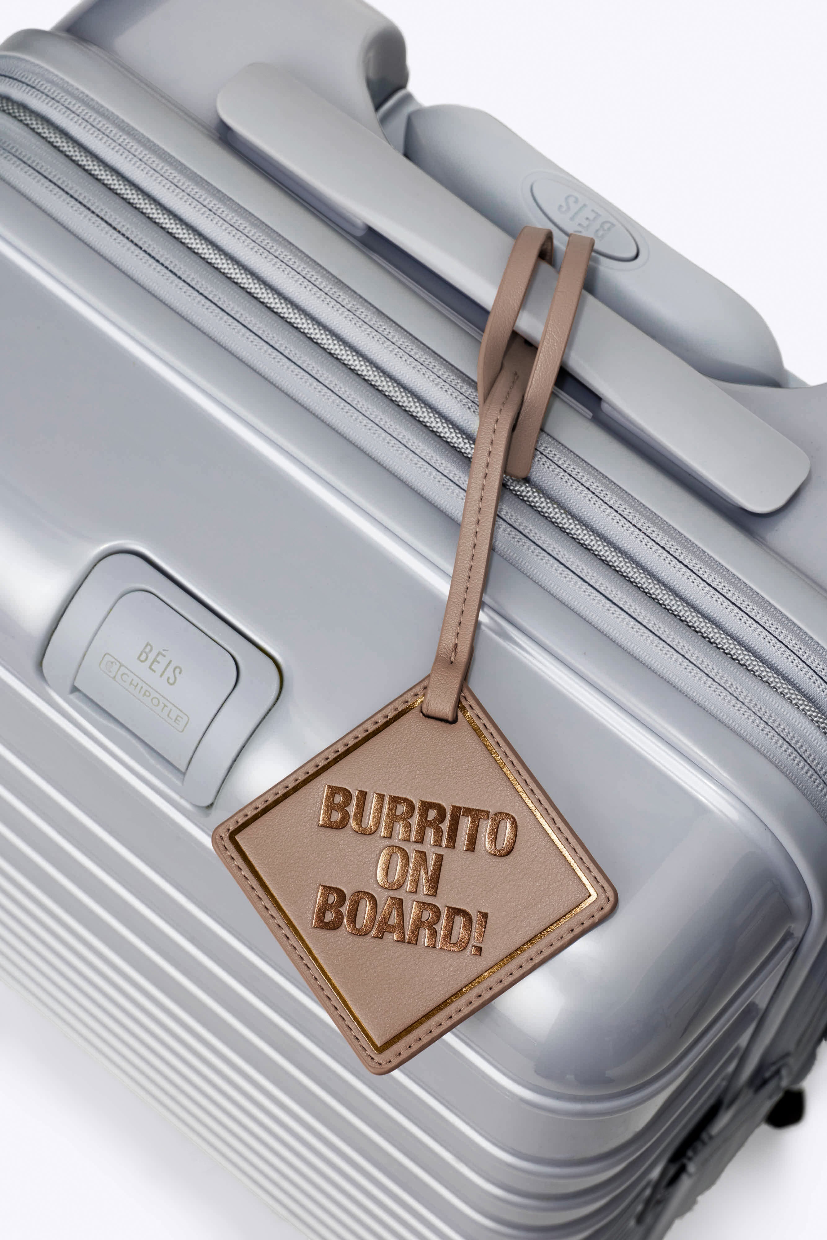 BÉIS x Chipotle The Burrito on Board Charm